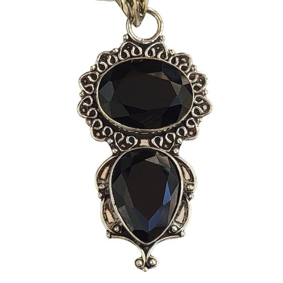 Sterling Silver Onyx Gemstone Pendant Necklace - 20-Inch Snake Chain - Picture 1 of 6